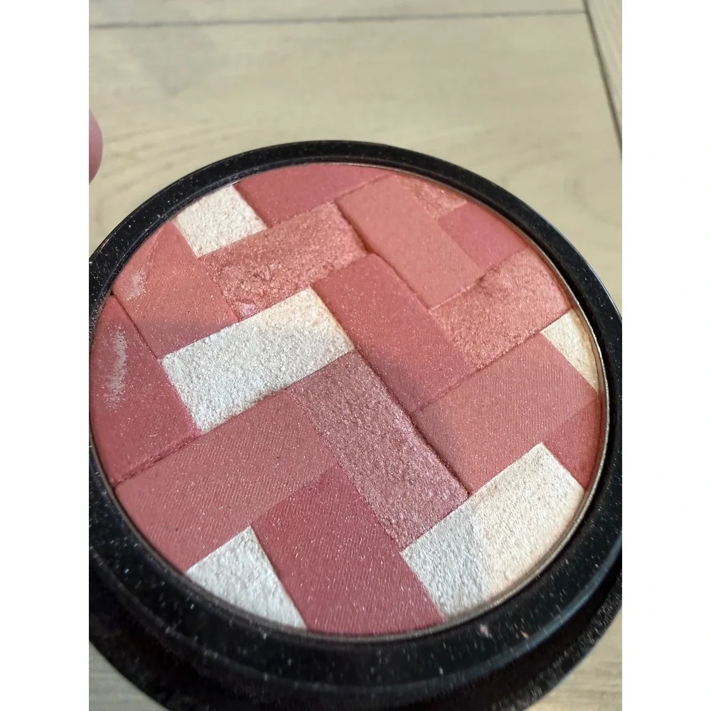 Maybelline FaceStudio Master Hi-Light‎ Blush 20 Pink Rose Highlighting Powder 9g
